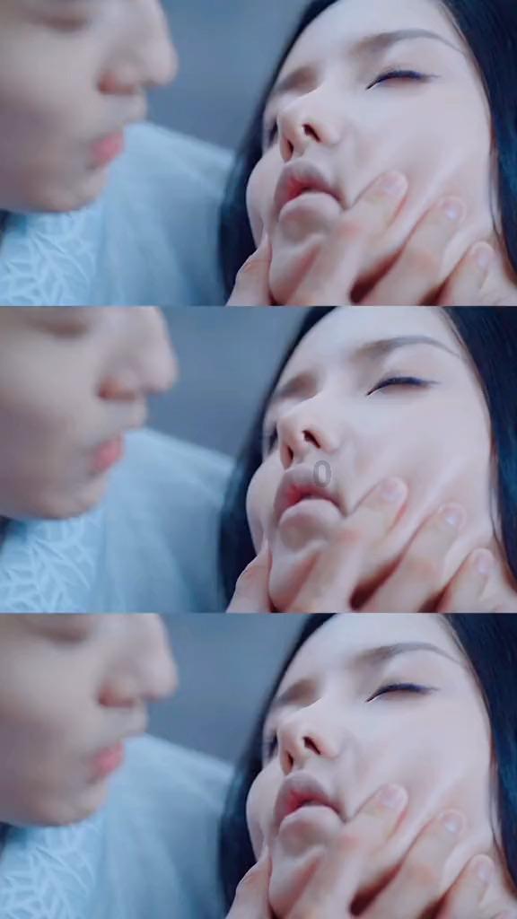 为啥我前女友因为我没车嫌弃我没和我结婚，然而和认识15天会说甜言蜜语的男孩子仓促结婚，她家里催她？